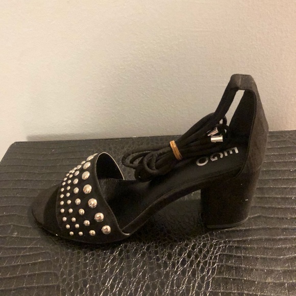 Lace Up Black Faux Suede Mid Block Heels - Picture 6 of 7